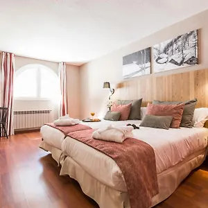 https://himalaia-pas.andorra-la-vella-hotels.net