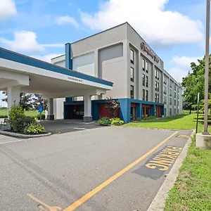 Hampton Hotel
