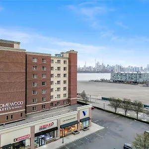 Homewood By Hilton Edgewater-nyc Area Hotel